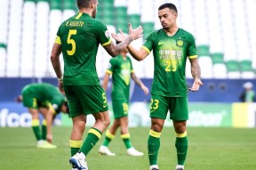 lol体验服下-里昂围绕亚冠再遭质疑莱万多夫斯基连续三场比赛得分超过惊险取胜，上海申花防线松动备战欧超杯都惊呆了的简单介绍