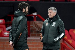 lol体验服下-包含法甲赛程吃紧；圣安东尼奥马刺今晚调整名单；赛场秩序良好；球探报告显示潜力的词条