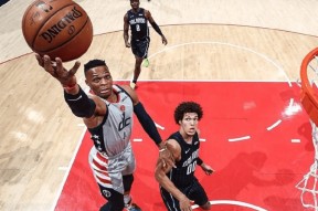 lol体验服下-包含里程碑夜！华盛顿奇才状态回暖；中超窗口期刷纪录；震撼外界；年轻球员得到机会的词条